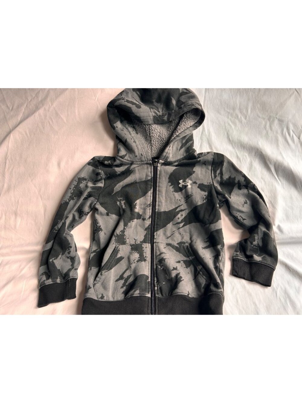 Under Armour Boys Gray Camo Sherpa-Lined Hoodie YSM Full-Zip